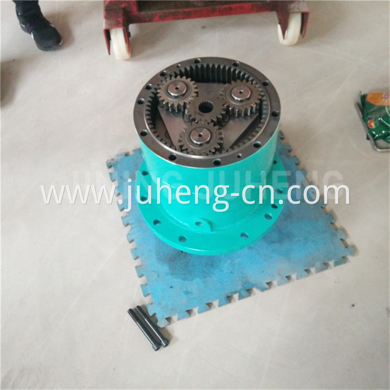 Sk210 6 Swing Gearbox 4